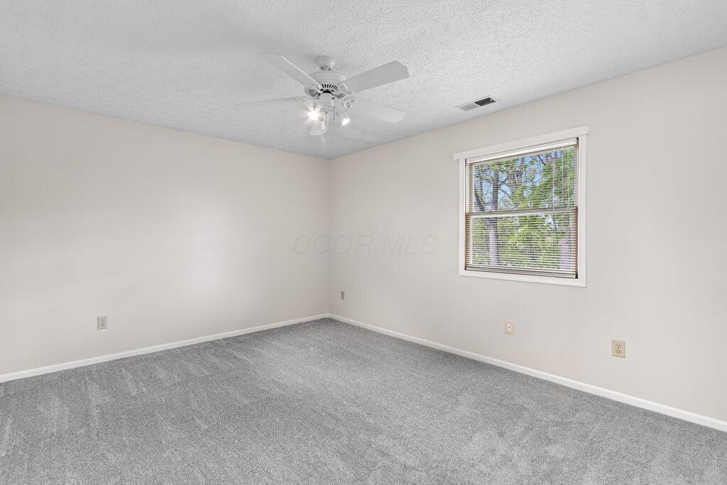 Columbus, Ohio 43230, United States, 4 Bedrooms Bedrooms, ,3 BathroomsBathrooms,Residential,Contingent,125075