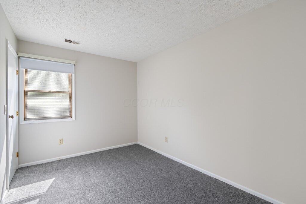 Columbus, Ohio 43230, United States, 4 Bedrooms Bedrooms, ,3 BathroomsBathrooms,Residential,Contingent,125075