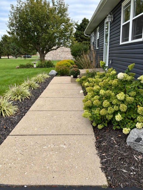 Tiny photo for 7955 Plattsburg Road, South Charleston, OH 45368 (MLS # 226035846)