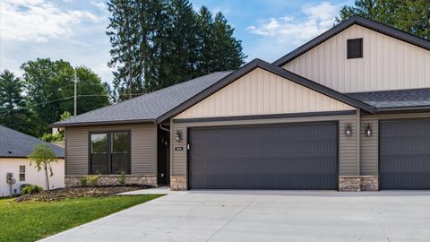 Condo For Sale - 3438 Jamestown Drive<br/> Zanesville, OH 43701