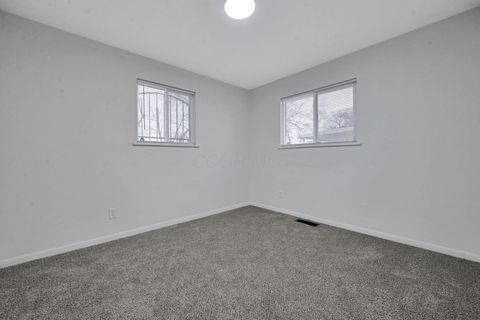 Tiny photo for 1684 E Blake Avenue, Columbus, OH 43219 (MLS # 226002393)