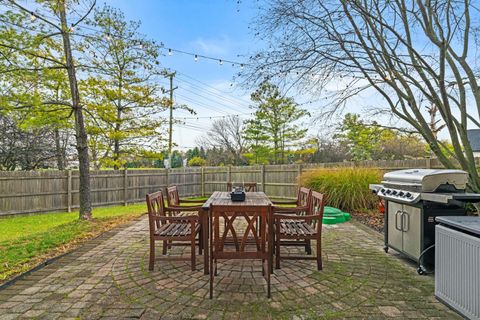 Tiny photo for 2424 Mills Fall Drive, Hilliard, OH 43026 (MLS # 225044447)