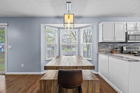 Tiny photo for 2424 Mills Fall Drive, Hilliard, OH 43026 (MLS # 225044447)