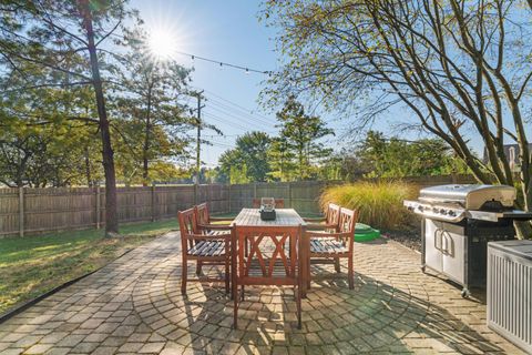 Tiny photo for 2424 Mills Fall Drive, Hilliard, OH 43026 (MLS # 225044447)