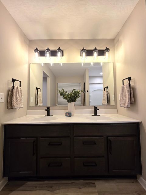 Tiny photo for 4878 Amber Crossing Drive, Columbus, OH 43232 (MLS # 226000909)