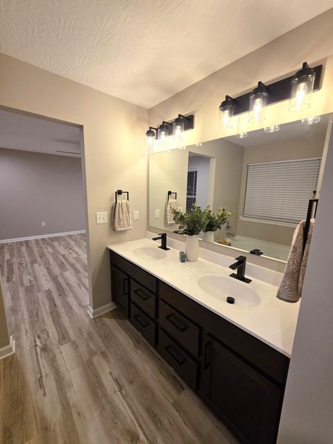 Tiny photo for 4878 Amber Crossing Drive, Columbus, OH 43232 (MLS # 226000909)