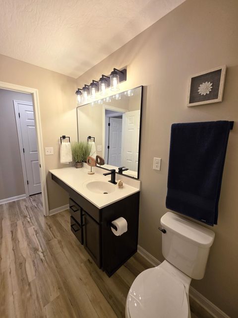 Tiny photo for 4878 Amber Crossing Drive, Columbus, OH 43232 (MLS # 226000909)