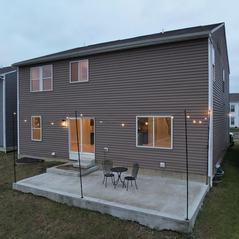 Tiny photo for 4878 Amber Crossing Drive, Columbus, OH 43232 (MLS # 226000909)