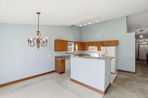 Tiny photo for 3782 Willowtree Lane, Columbus, OH 43207 (MLS # 226002812)