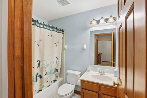 Tiny photo for 3782 Willowtree Lane, Columbus, OH 43207 (MLS # 226002812)