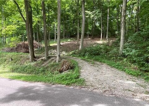 Photo of 0 Avon Place SE 410 #410, Buckeye Lake, OH 43008 (MLS # 225019607)