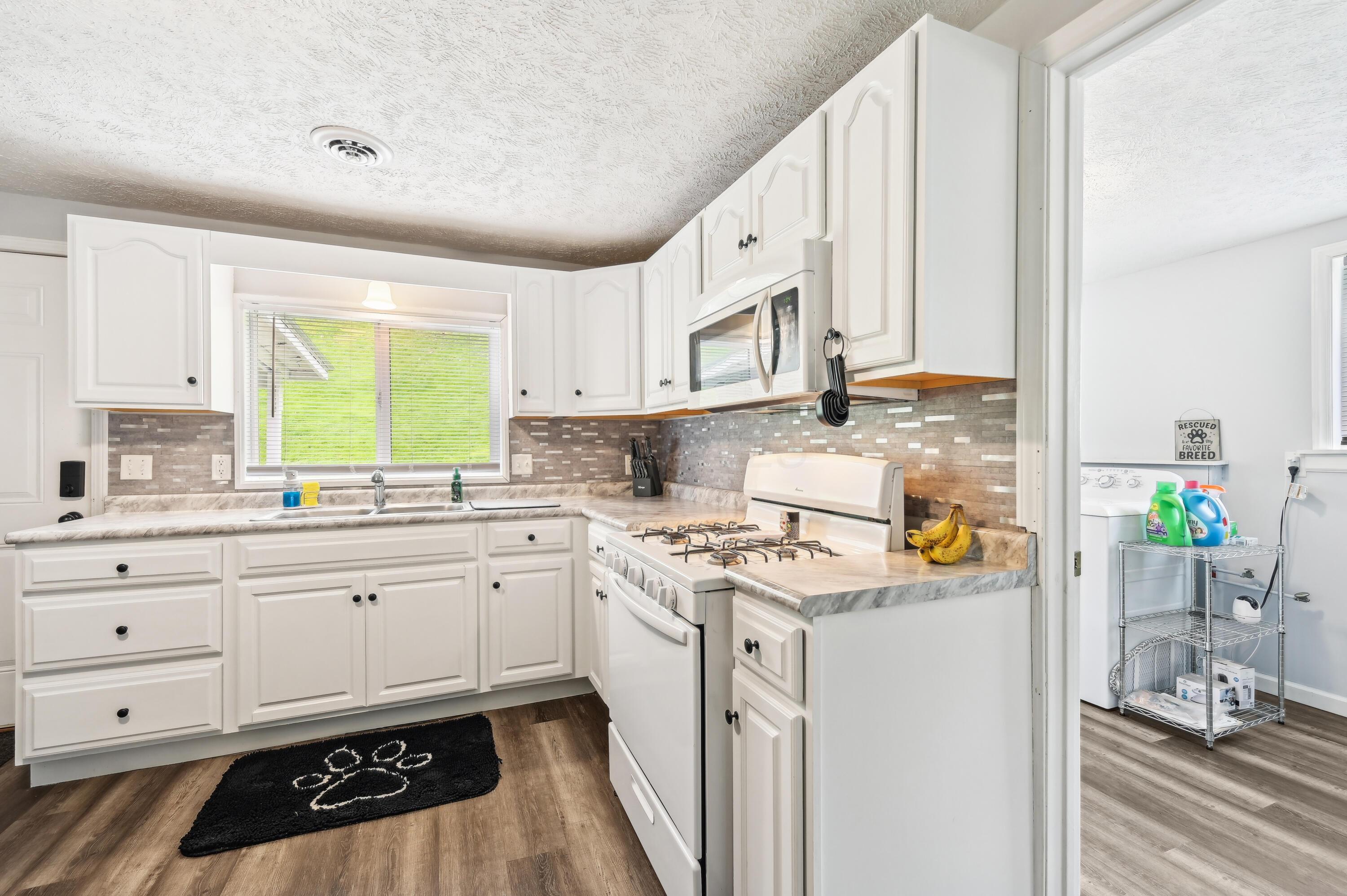 45551 Long Street, Murray City, Ohio image 16