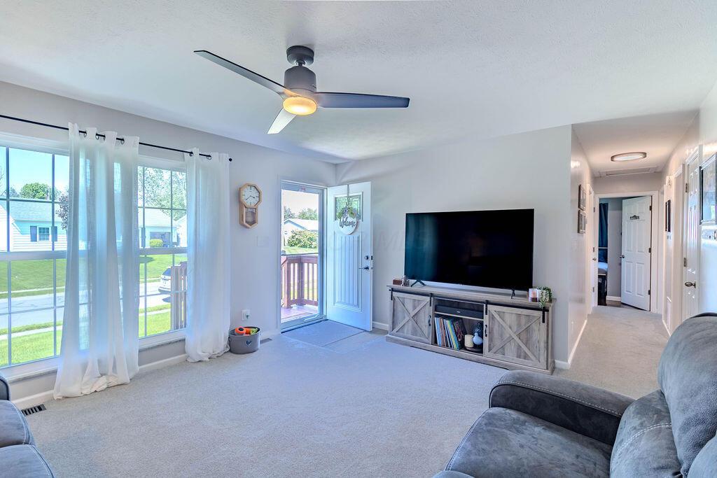 815 Lakeview Drive