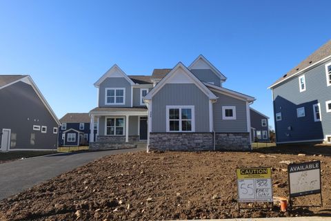 Photo of 306 Reign Way, Pataskala, OH 43062 (MLS # 225042920)