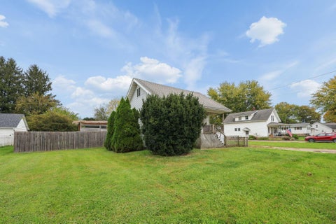 Tiny photo for 818 North W, Hebron, OH 43025 (MLS # 226039496)