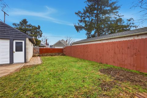 Tiny photo for 642 S Roys Avenue, Columbus, OH 43204 (MLS # 226000757)