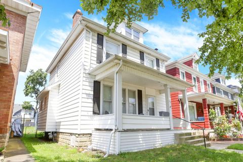 Photo of 53 N Warren Avenue, Columbus, OH 43204 (MLS # 226027143)