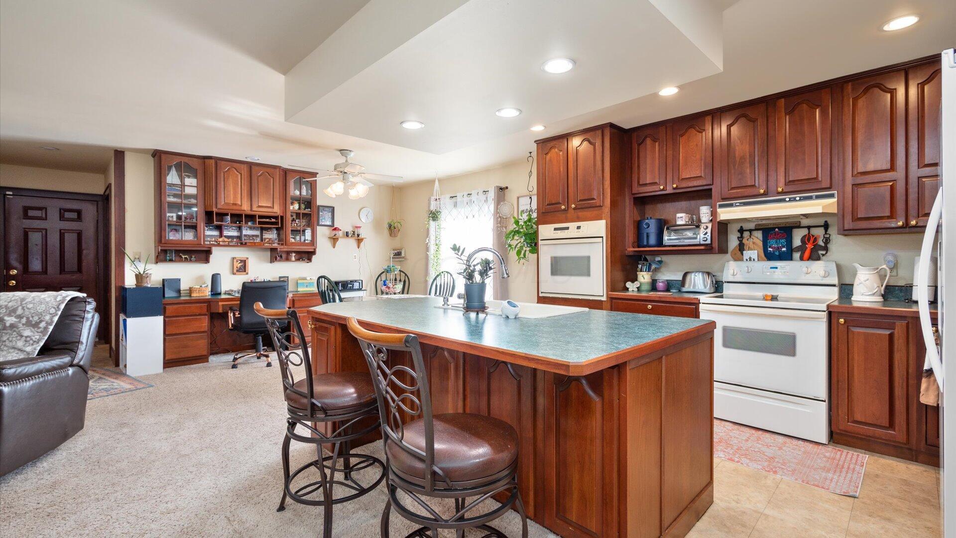 2595 Canal Drive, Millersport, Ohio image 24