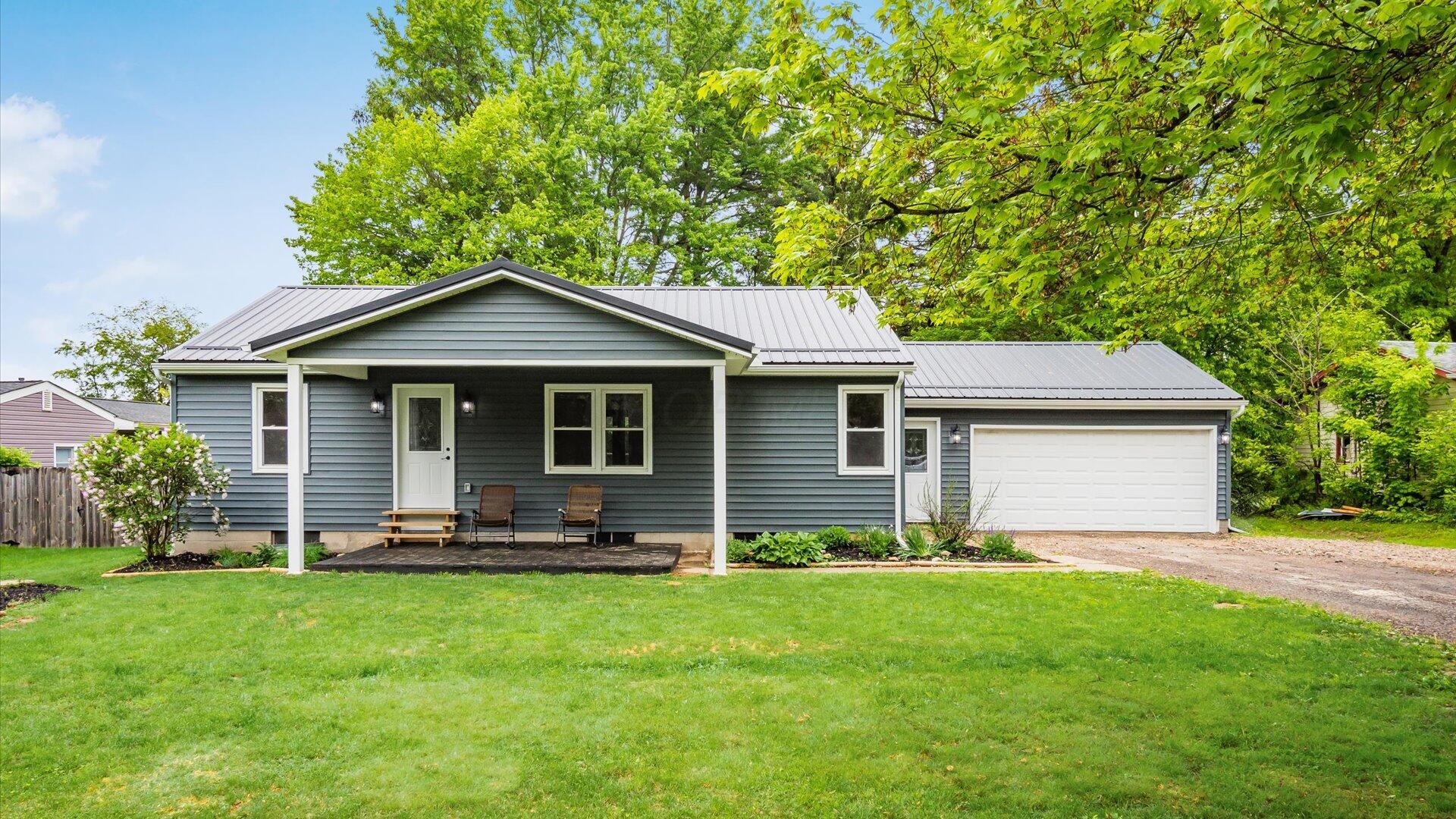 121 Sunset Drive, Granville, Ohio image 1