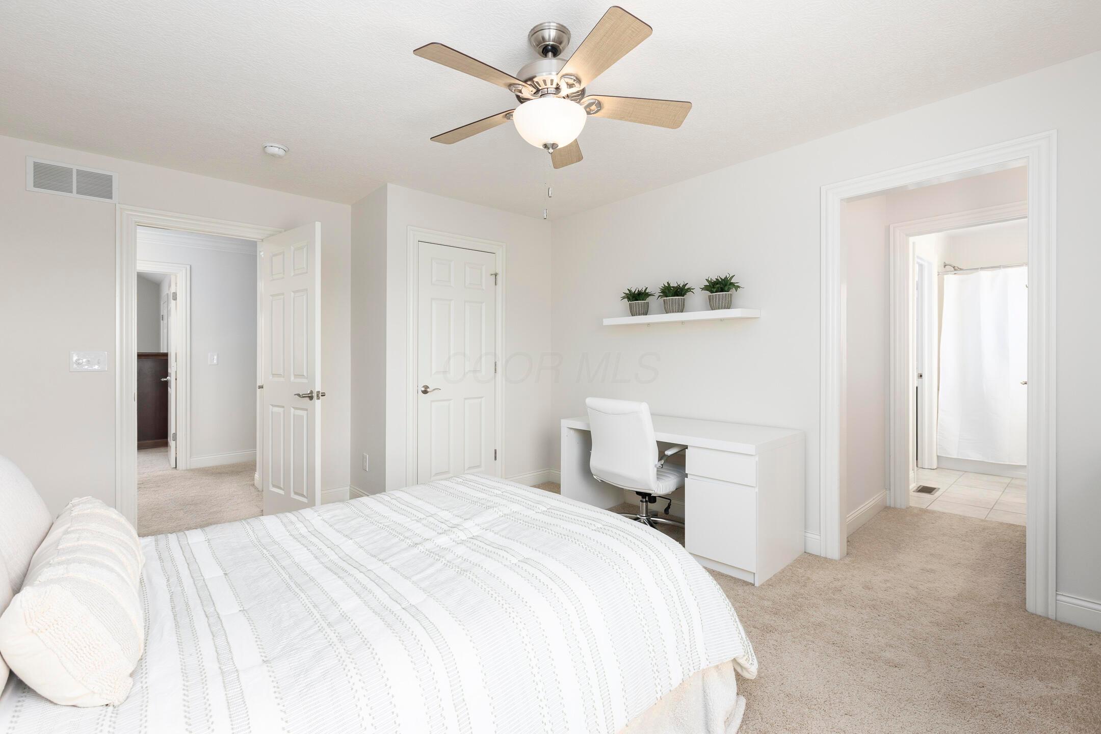 7595 Skarlocken Green, New Albany, Ohio image 49