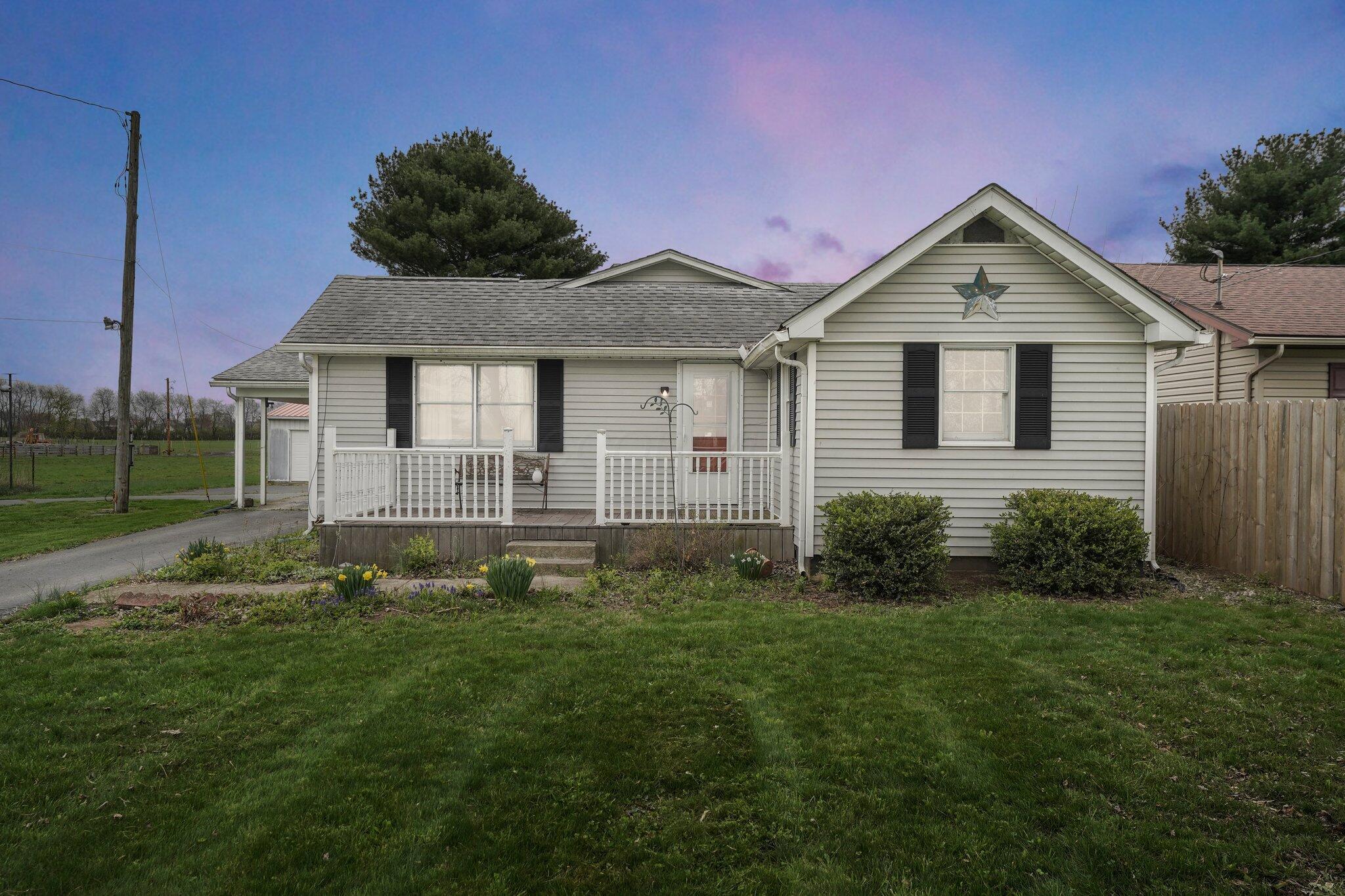 17284 Little Walnut Road, Circleville, Ohio image 1