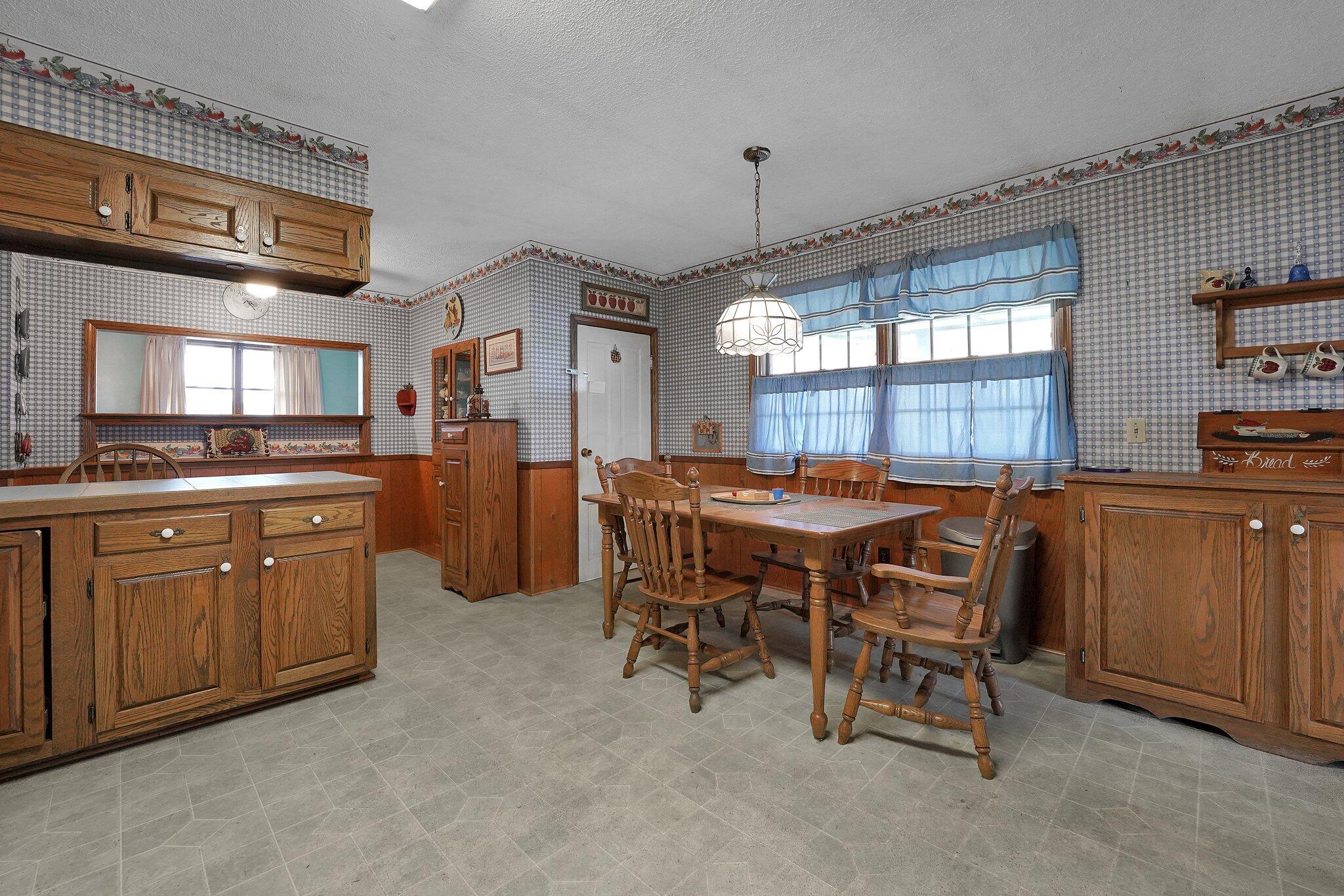 17284 Little Walnut Road, Circleville, Ohio image 11