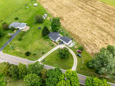 Homes For Sale - 8436 Martinsburg Road<br/> Knox County, Mount Vernon, OH 43050