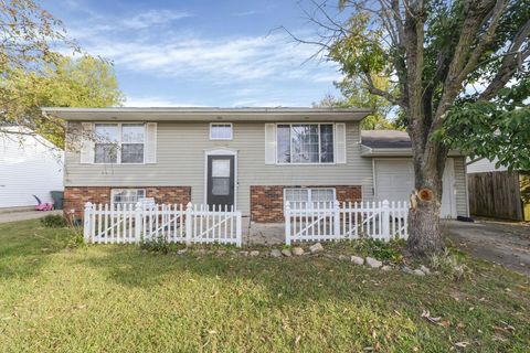 Photo of 1068 Tobi Drive, Columbus, OH 43207 (MLS # 225036876)