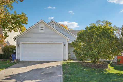 Photo of 3266 Tumwater Valley Drive, Pickerington, OH 43147 (MLS # 225041307)