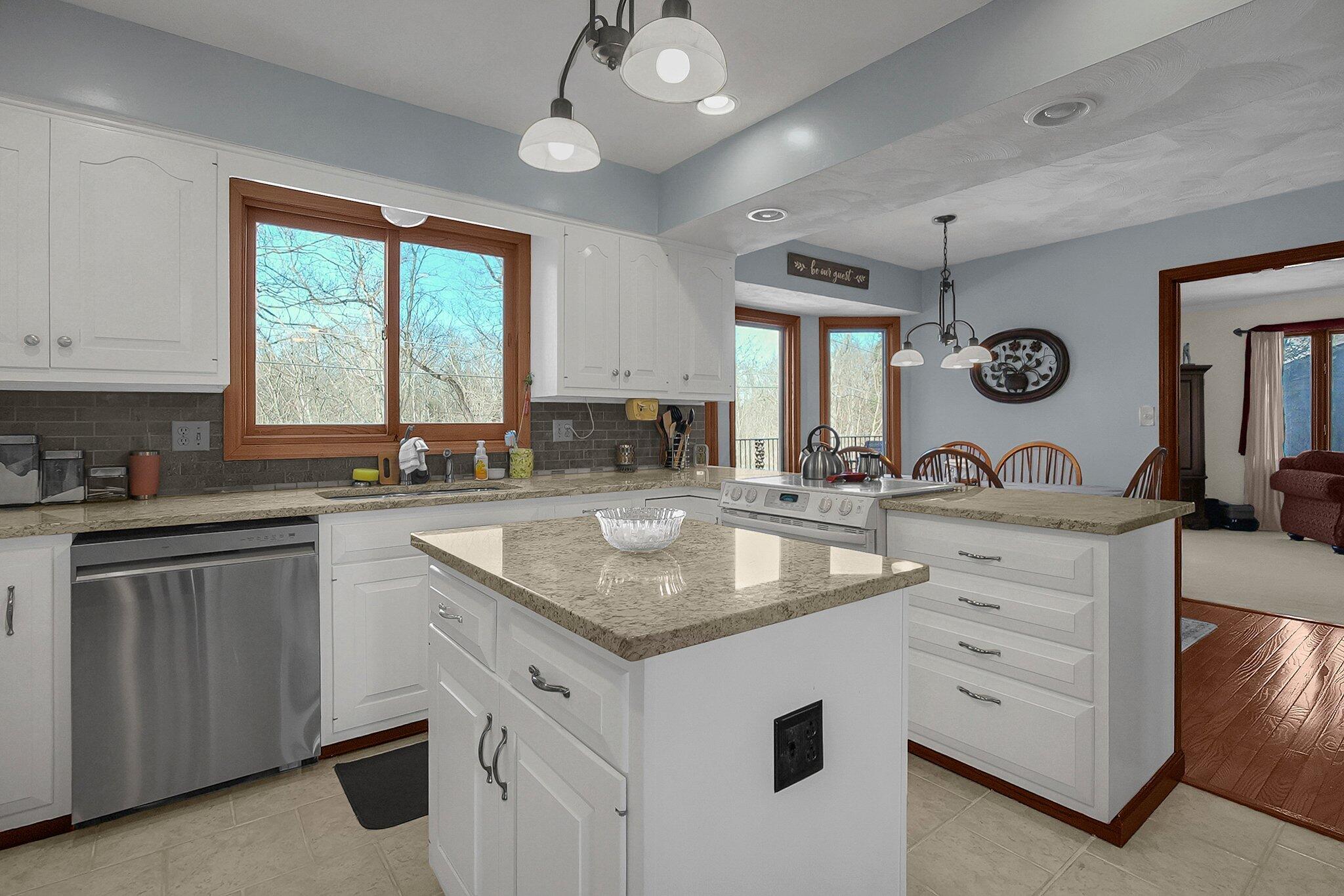 1647 Cobblegate Lane, Reynoldsburg, Ohio image 13