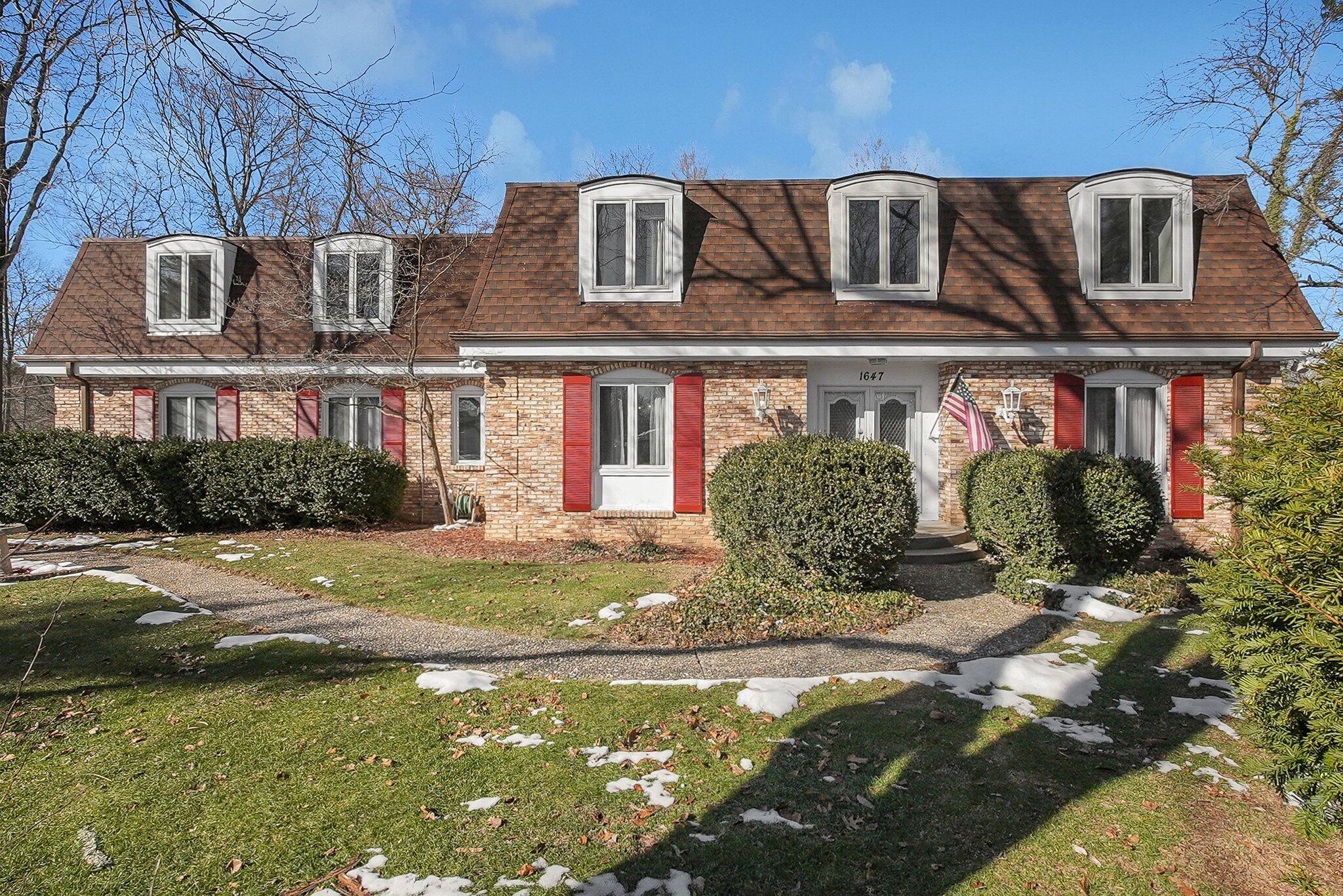 1647 Cobblegate Lane, Reynoldsburg, Ohio image 3