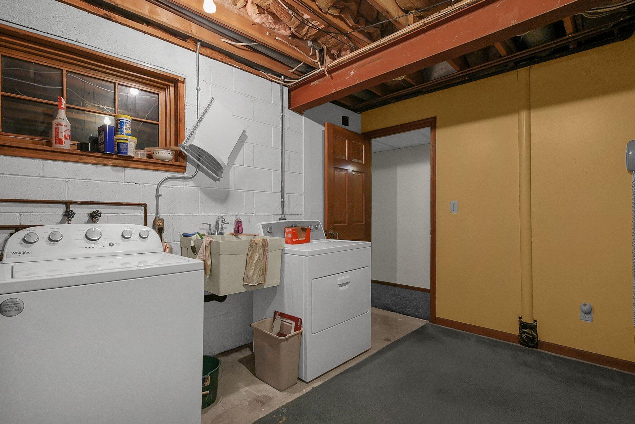 1647 Cobblegate Lane, Reynoldsburg, Ohio image 34
