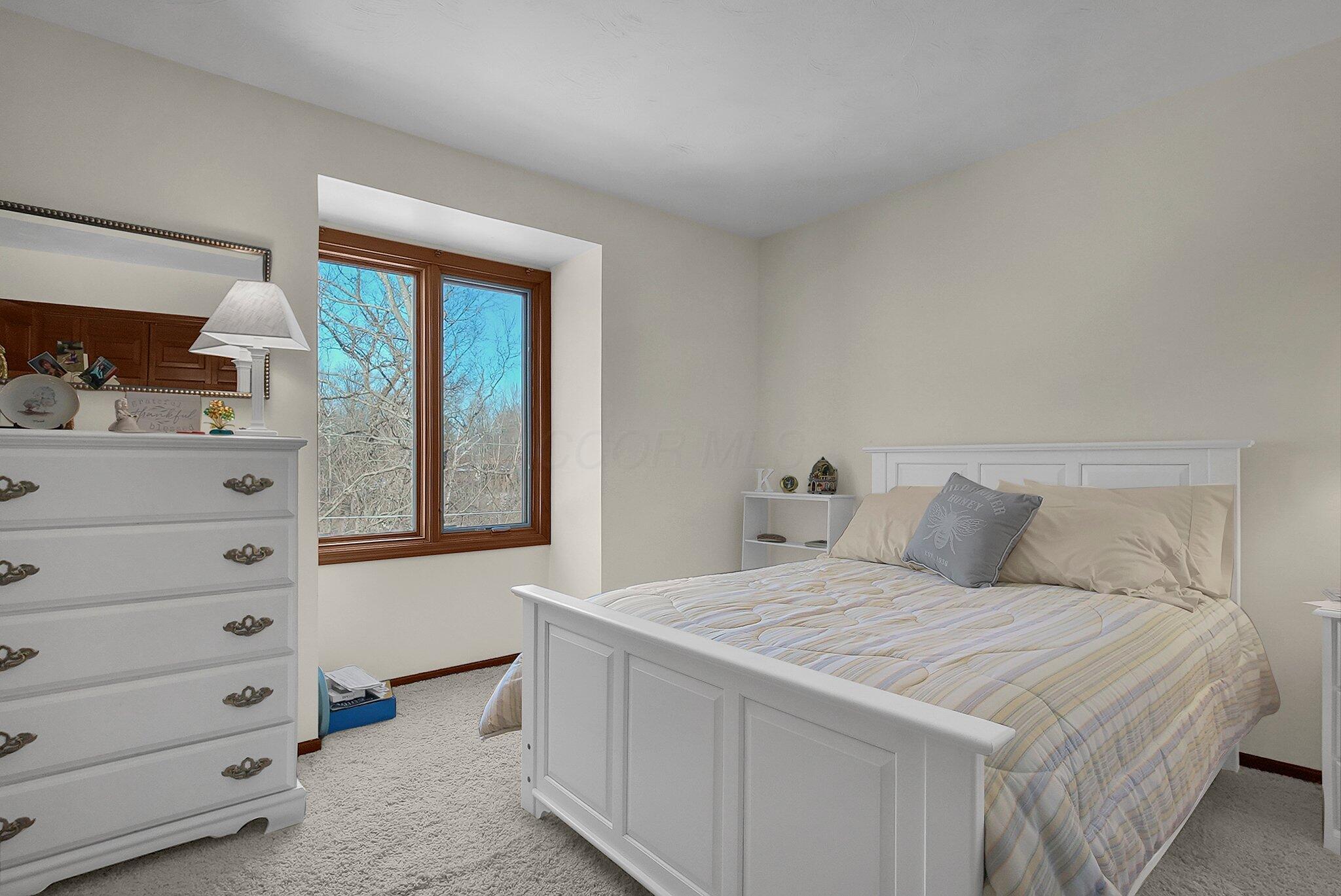 1647 Cobblegate Lane, Reynoldsburg, Ohio image 20