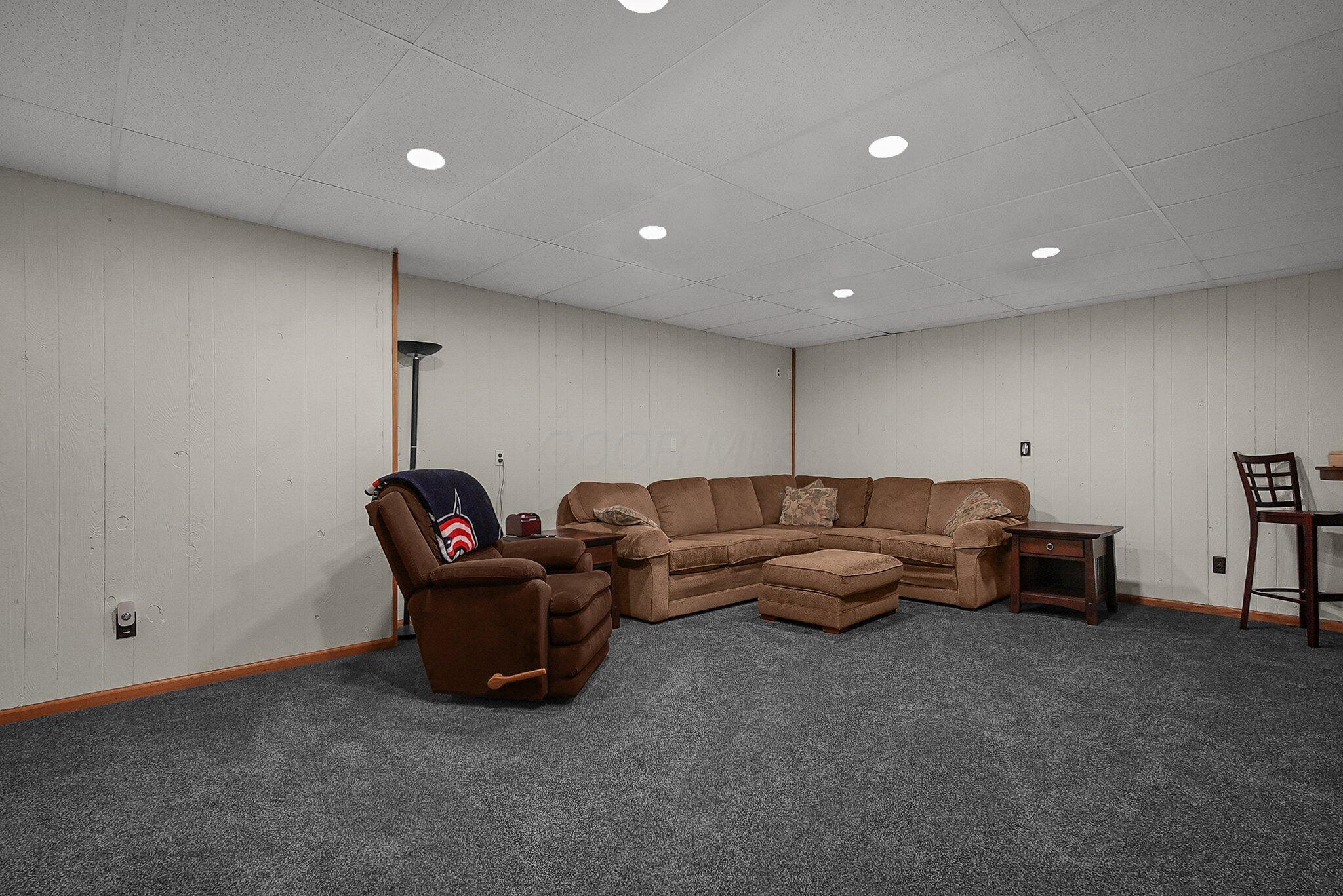 1647 Cobblegate Lane, Reynoldsburg, Ohio image 36
