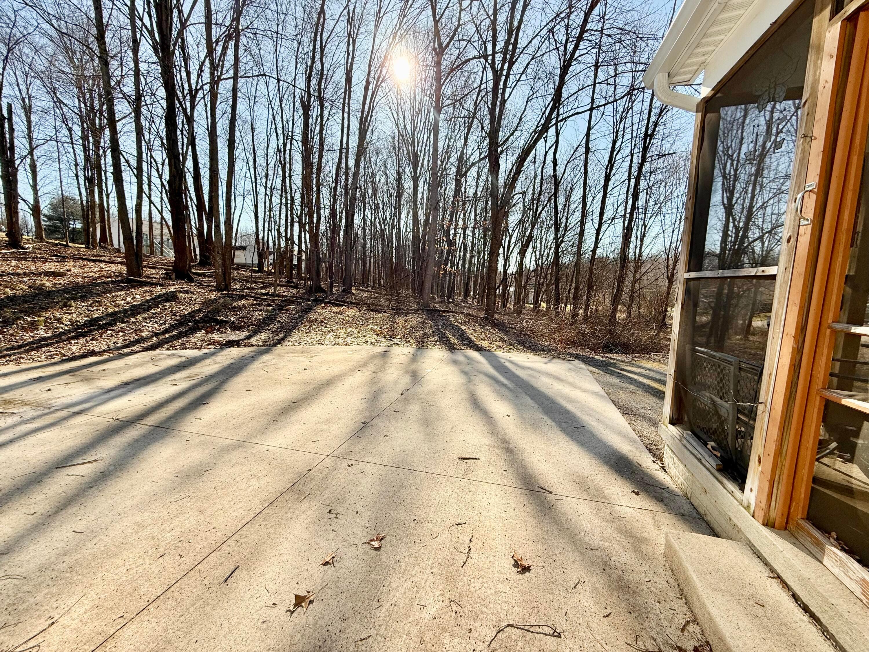 387 Valleyridge Drive, Howard, Ohio image 11