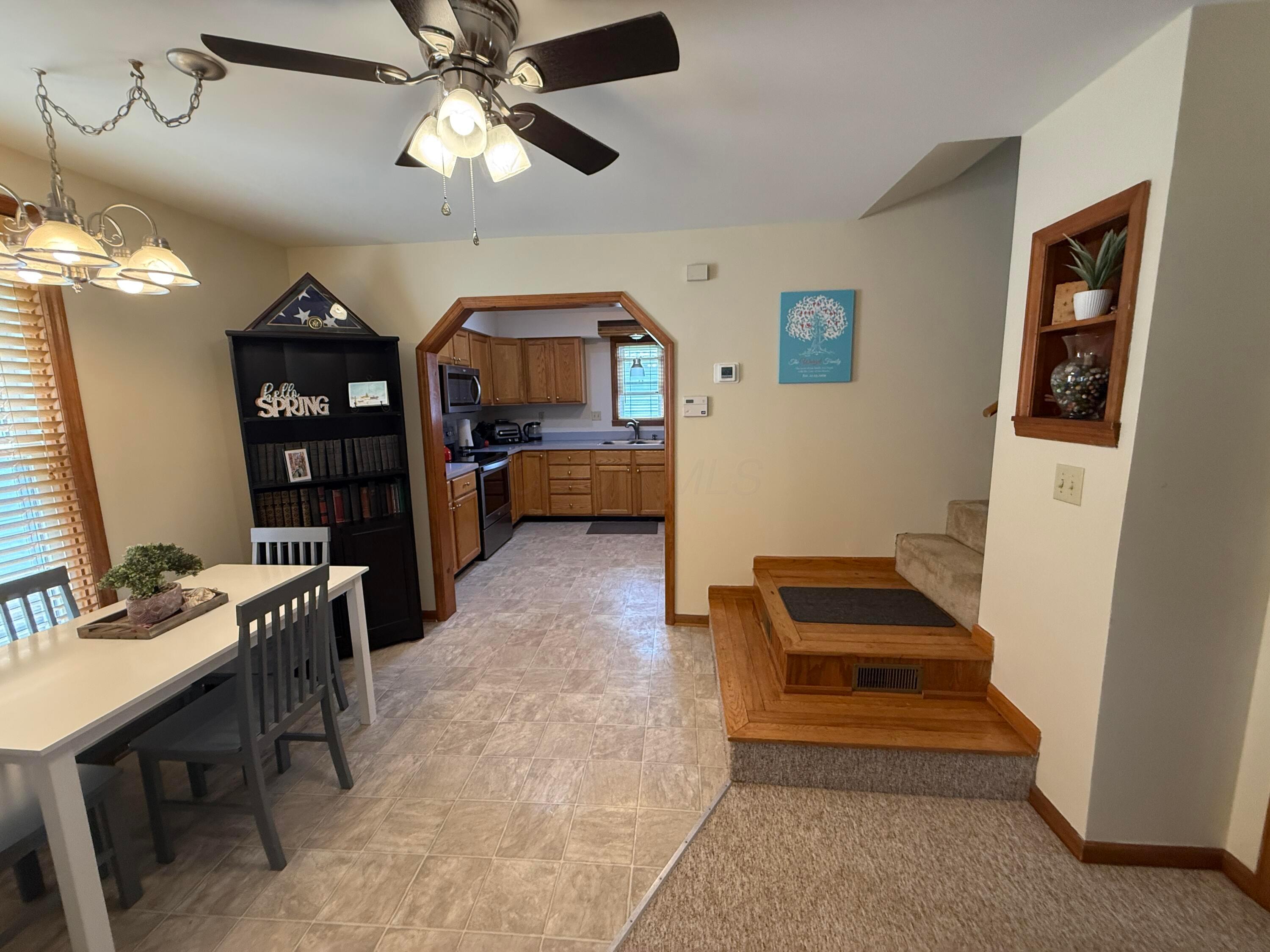 329 Miller Avenue, Lancaster, Ohio image 9