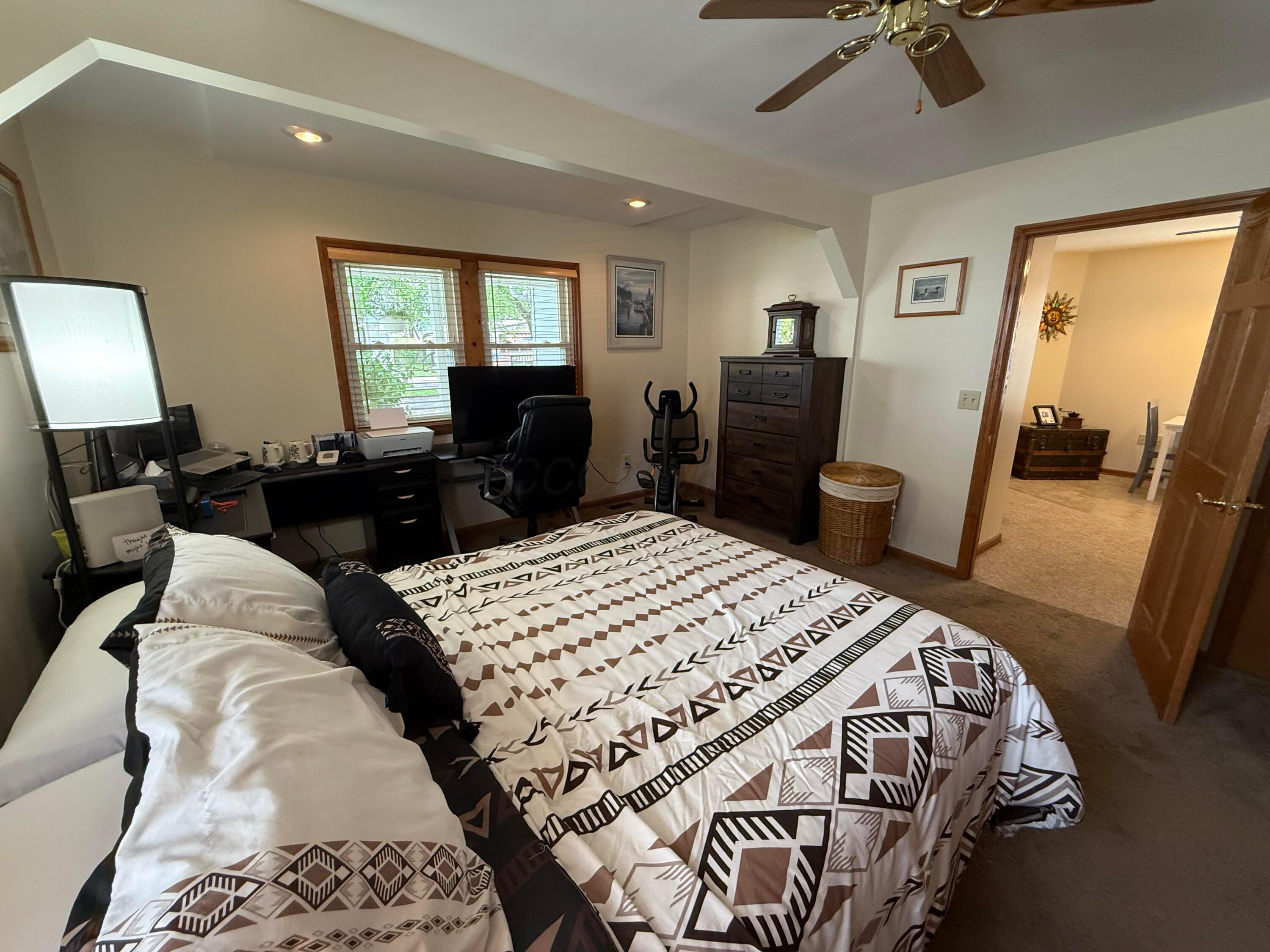 329 Miller Avenue, Lancaster, Ohio image 12