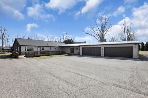Photo of 14672 Township Rd 1062, Thornville, OH 43076 (MLS # 226005753)