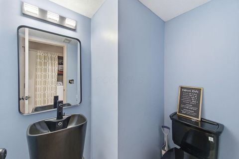 Tiny photo for 2607 NORTHWOLD Road, Columbus, OH 43231 (MLS # 226014521)