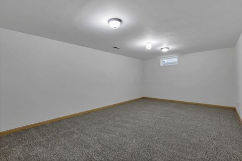 Tiny photo for 453 Bren Drive, Lancaster, OH 43130 (MLS # 226000739)