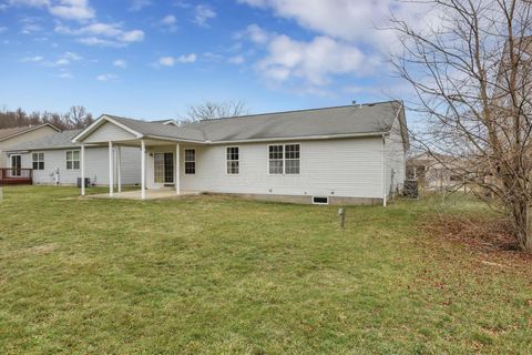 Tiny photo for 453 Bren Drive, Lancaster, OH 43130 (MLS # 226000739)