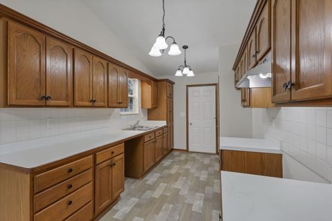 Tiny photo for 453 Bren Drive, Lancaster, OH 43130 (MLS # 226000739)