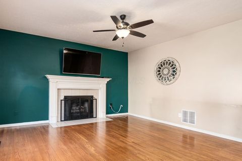 Tiny photo for 7033 Steeplebush Avenue, Westerville, OH 43082 (MLS # 225040970)