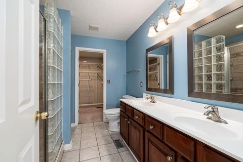 Tiny photo for 7033 Steeplebush Avenue, Westerville, OH 43082 (MLS # 225040970)