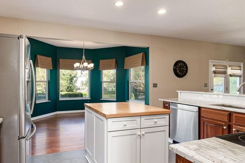 Tiny photo for 7033 Steeplebush Avenue, Westerville, OH 43082 (MLS # 225040970)