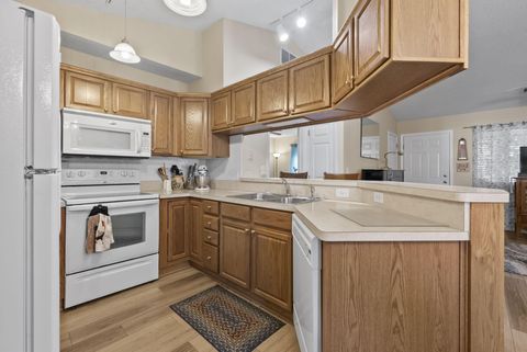 Tiny photo for 248 Pioneer Circle, Pickerington, OH 43147 (MLS # 225041993)