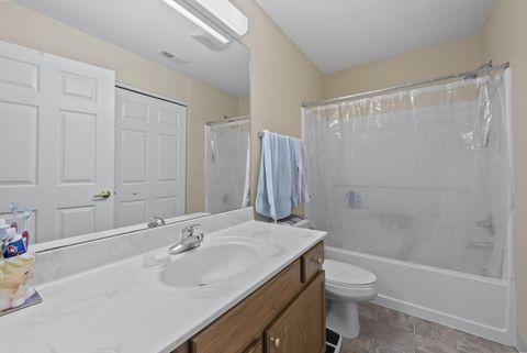 Tiny photo for 248 Pioneer Circle, Pickerington, OH 43147 (MLS # 225041993)