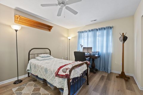 Tiny photo for 248 Pioneer Circle, Pickerington, OH 43147 (MLS # 225041993)