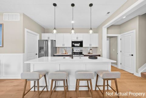 Tiny photo for 6789 Rolfe Avenue 11 #11, New Albany, OH 43054 (MLS # 226007601)