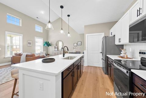 Tiny photo for 6789 Rolfe Avenue 11 #11, New Albany, OH 43054 (MLS # 226007601)